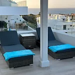 Prachtig Appartement Met Zeezicht In Estepona Costa Del Sol