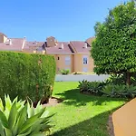 Unique & Fashionable 3 Bedroom Holiday Home - Views