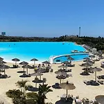 Stunning Modern 2 Bedroom Apartment - Alcazaba Lag