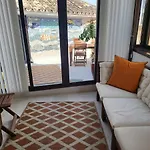 Casa Florestos - Duplex Gris Estepona Old Town