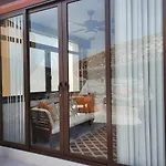 Casa Florestos - Duplex Gris Estepona Old Town