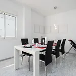 2051-New 3 Bedrooms On Golf