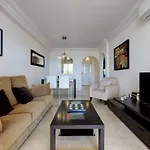 Spacious Apartment Puerto Alto