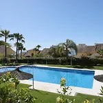 Spacious Apartment Puerto Alto