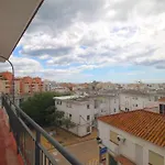 Flat Close To Old Town And Beach