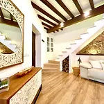 Casa De Pueblo En El Centro De Estepona, Plaza De Las Flores