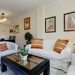 Fairytale Hacienda Del Sol 3 Bedroom Holiday Flat