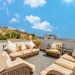 Camarate Golf Penthouse
