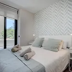 Stylish 2 Bedroom Apartment In Estepona Old Town