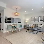 Stylish 2 Bedroom Apartment In Estepona Old Town