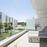 Stylish 3 Bedroom Le Mirage Close To Beach Rdr317