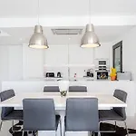Stunning Modern 3 Bedroom Apt Cataleya Rdr321