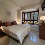 Sotoserena Pools & Tropical Garden Apartment With Sea View
