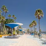 Maite Apartment-Coastal Refuge Next To The Beach
