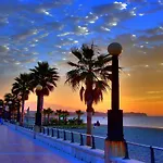 Maite Apartment-Coastal Refuge Next To The Beach