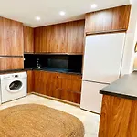 Maite Apartment-Coastal Refuge Next To The Beach