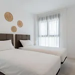 Cosy And Centrally Located Apartment In Estepona