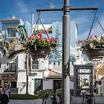 Seaclub Suites Estepona By Roomservices