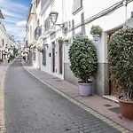 Seaclub Suites Estepona By Roomservices
