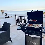 Spacious Stunning Views 2-Bed Apartment Estepona
