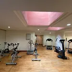 Sea Views Indoor Pool Sauna Gym Wifi