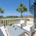 Apartment Close To The Beach With A Roof Terrace