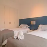 Brand New Apartment In Belaire, Pools, Garden