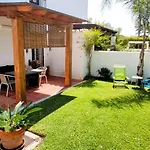Apartamento Con Jardin Y Piscina En Playa
