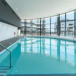 Lme144A Spacious & Luxury Family Home