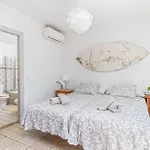 Spacious Beachfront Town House In Estepona With Fully Equipped Kitchen, Pools, Garden, Sea View