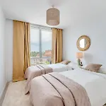 Newly Built 3 Bed Townhouse With Pool, Bbq, Sea Views