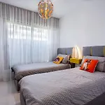 Stunning Modern 3 Bedroom Apt Cataleya Rdr321