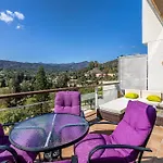 Rentitspain Apartamento Charming Gym, Jacuzzi Y Balcon