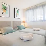 Oasis 325 First Floor