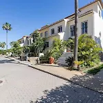 Perfect Apartment On Beach Near Estepona Rdr340