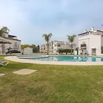 Lovely Benavista Apartment Walk To Beach Rdr361