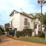 Lovely Benavista Apartment Walk To Beach Rdr361
