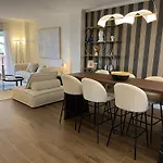 Impresionante Apartamento De Lujo Con Jardin