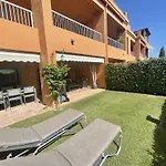 Luxury 2-Bed Apt In Benatalaya
