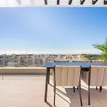 Lm352B- Spacious Family Penthouse With Sea View