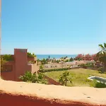 Bahía Beach Apartments Estepona