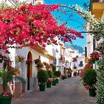Coastal Chic Centro Estepona