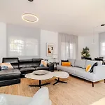 Cozy Villa In Marbella-Estepona