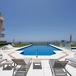 Front Line Beach Luxury Apartment In Heaven Beach