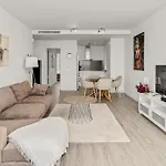 Modern 3 Bed Apt In Cancelada