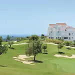 Beautiful Apartment In Estepona With Wifi