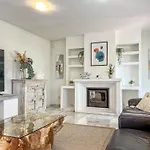 Hanami Casa Saradan