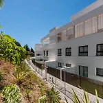 The Cozy Apartment At One80 Suites, Estepona