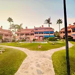 No1 - Beachfront Estepona, Close To Port, 2 Bedroom, 2 Bathroom, Sleeps 5