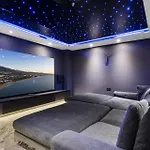 Vivi Homes -Villa Carat Pool, Cinema, Golf & Terrace